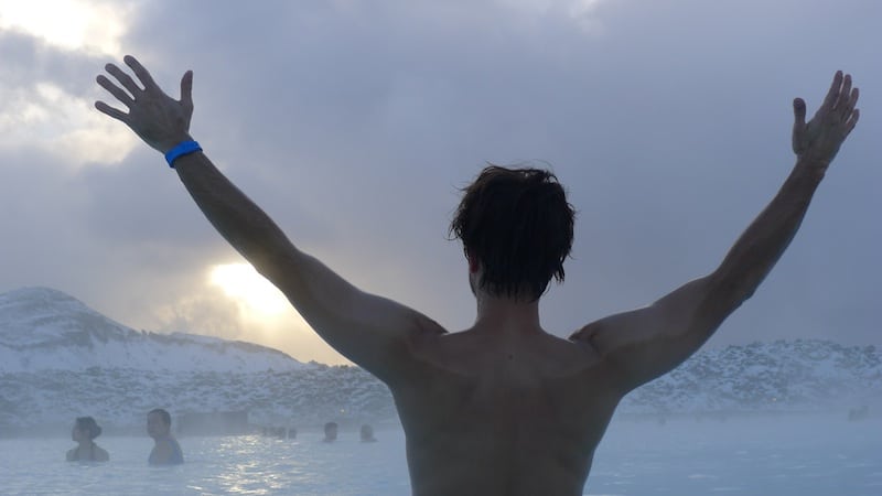 How to Use Free Stopovers To Kick Your Bucket List’s Ass