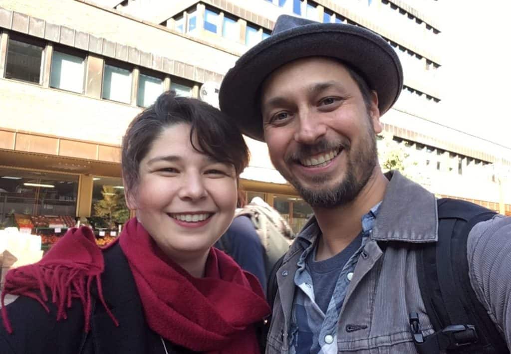 Maria Amelie and Jason Moore taking a selfie