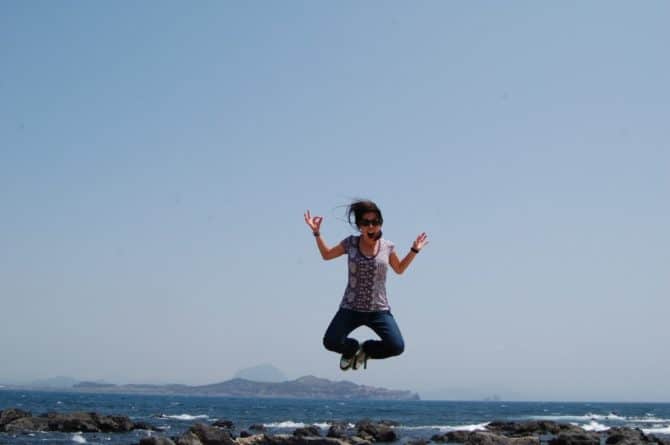 How To Have Fun, Make Money and Travel The World With Seasonal Jobs