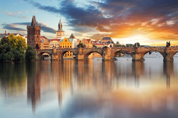 Round The World Travel + GAP Year For All! With Sean Keener from BootsnAll.com