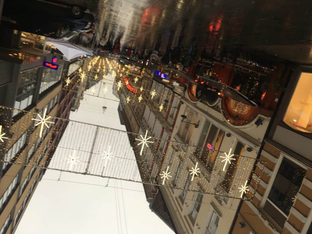 Zero To Travel podcast 3rd Annual Norwegian Christmas Spectacular